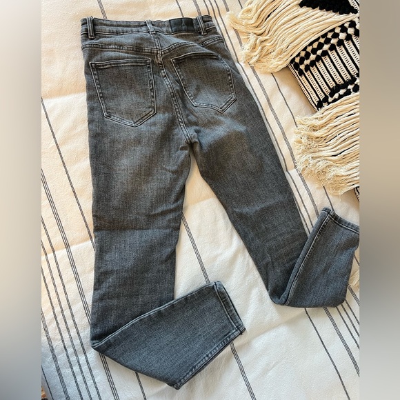 Zara Grey High Waisted Skinny Jeans - Picture 3 of 3